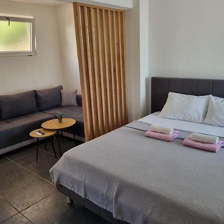 Apartmani Mihailovic Budva Exteriör bild