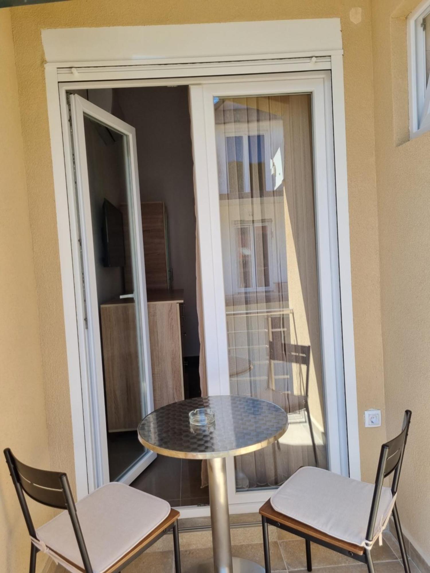 Apartmani Mihailovic Budva Exteriör bild