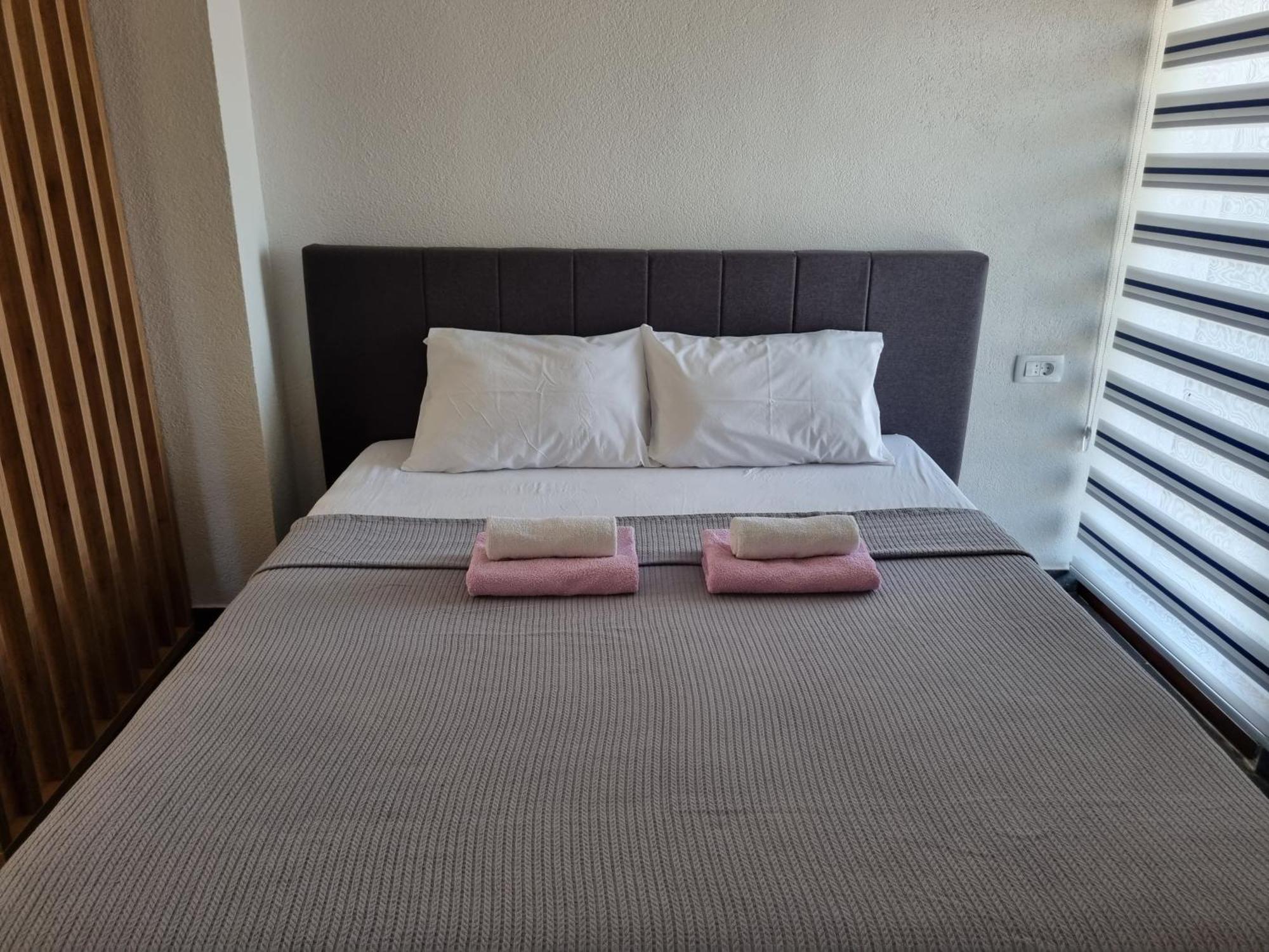 Apartmani Mihailovic Budva Exteriör bild