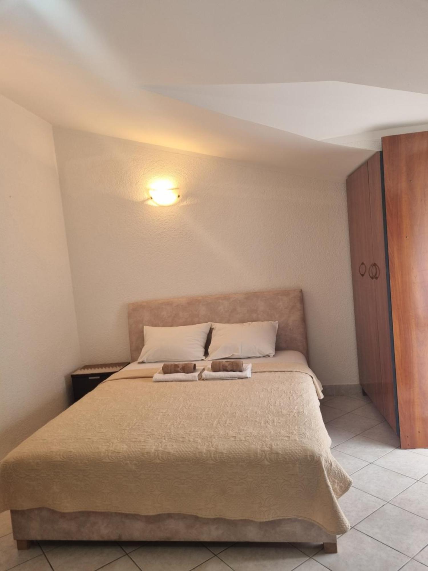 Apartmani Mihailovic Budva Rum bild
