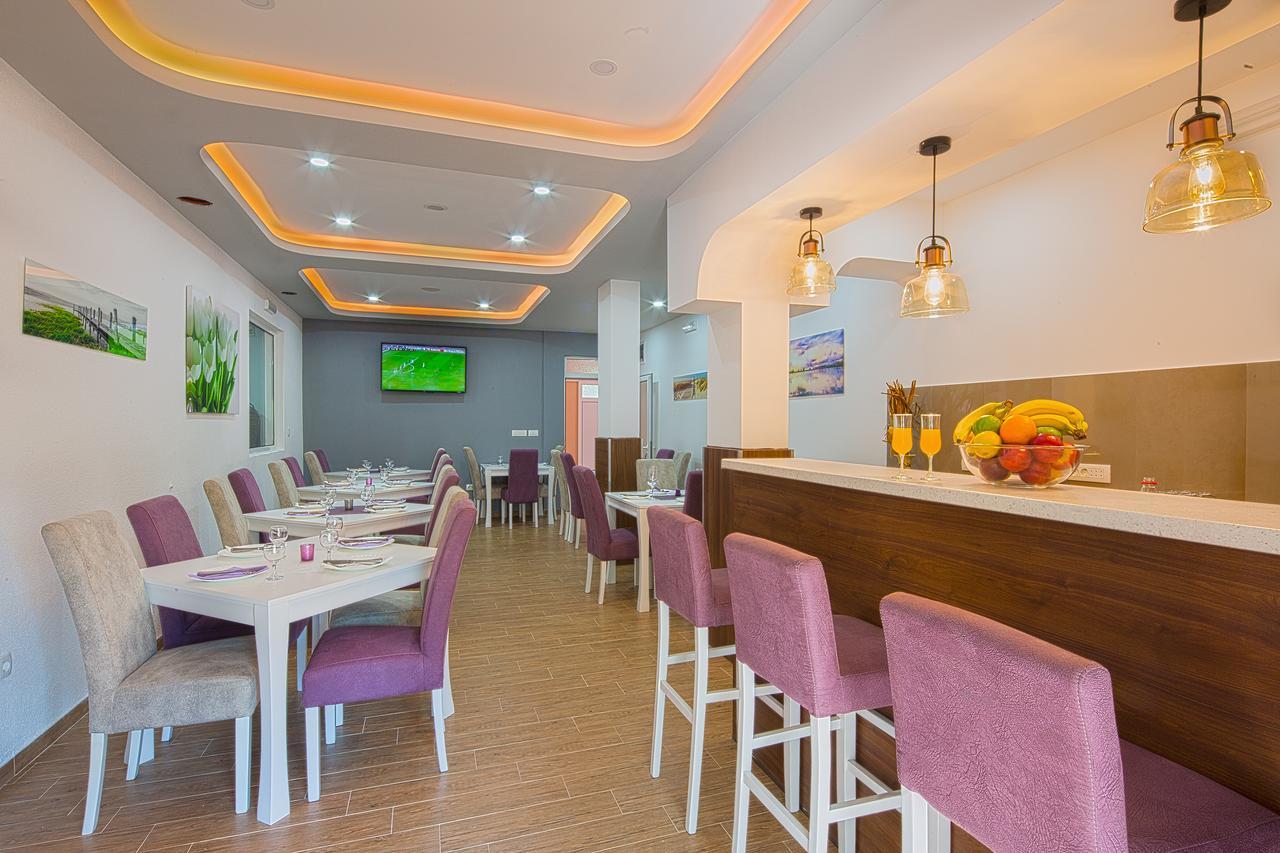 Apartmani Mihailovic Budva Exteriör bild